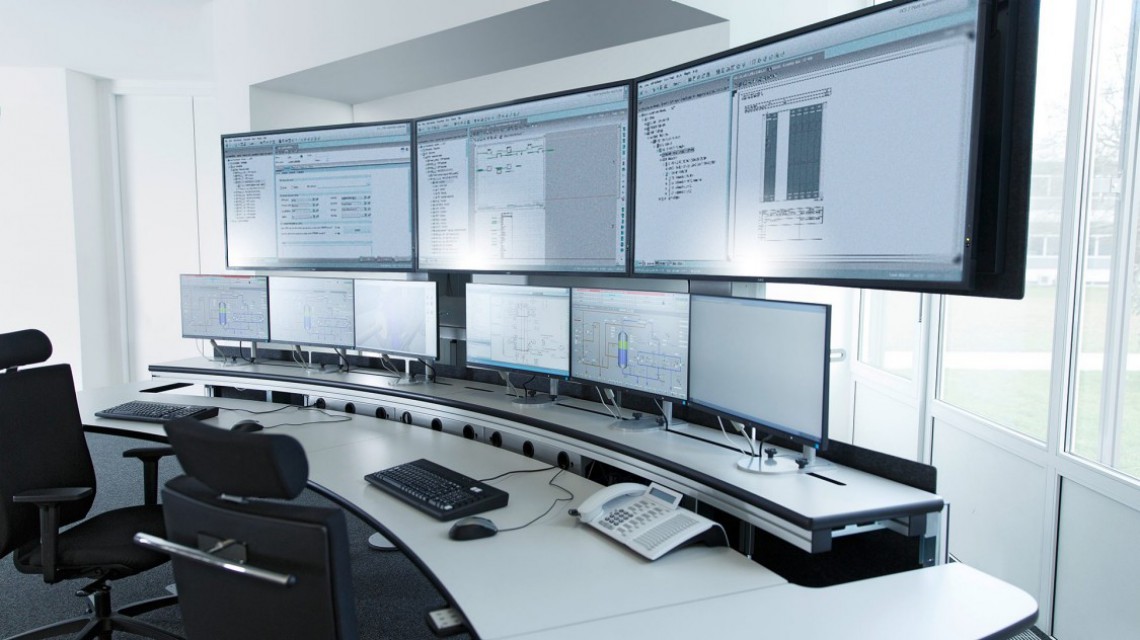 comos-automation-digital-twin-control-room